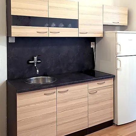 Miron 1 Apartment *